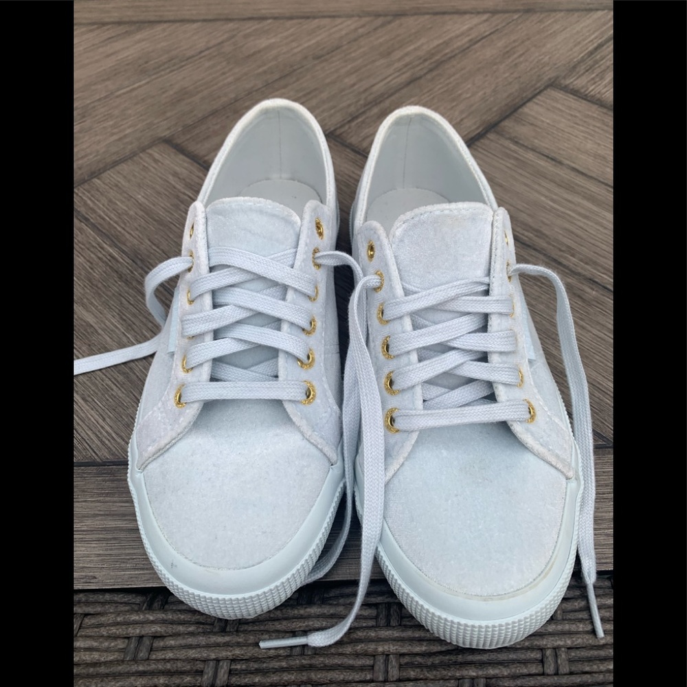 NWOT Superga velvet sneakers